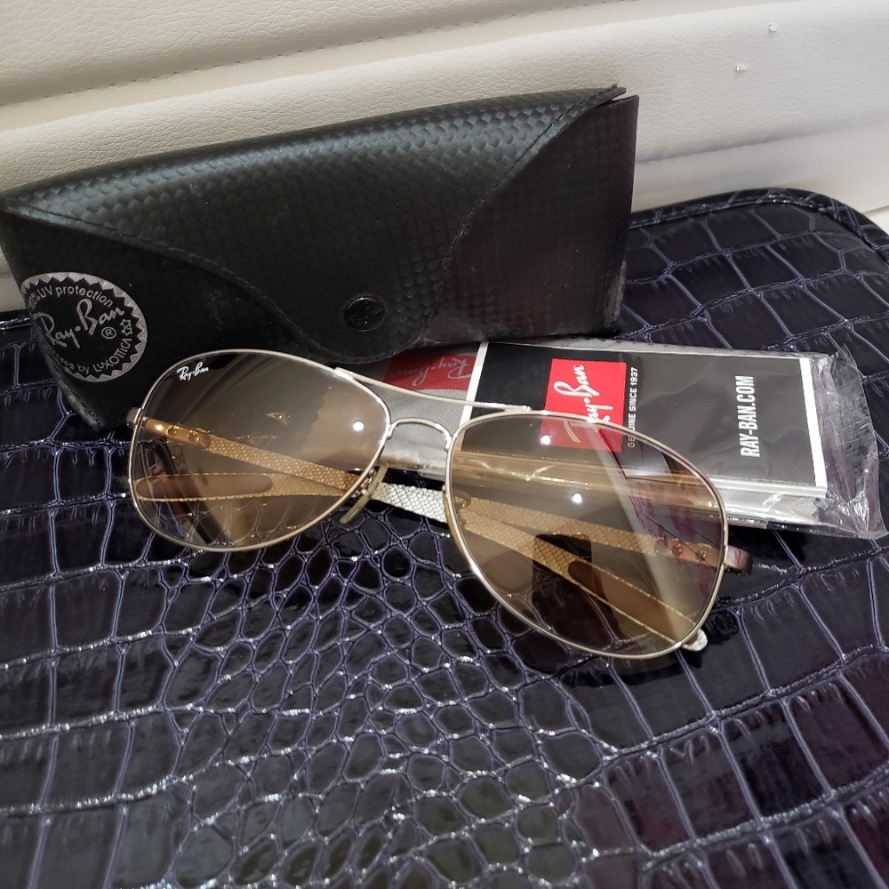 Ray Ban